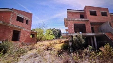 Terreno de 6090 m2 urbanos , en construcción 15 pareados