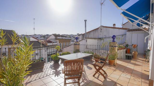 Casa-chalet en Venta en Calle Olmos, 16 en Zalamea la Real