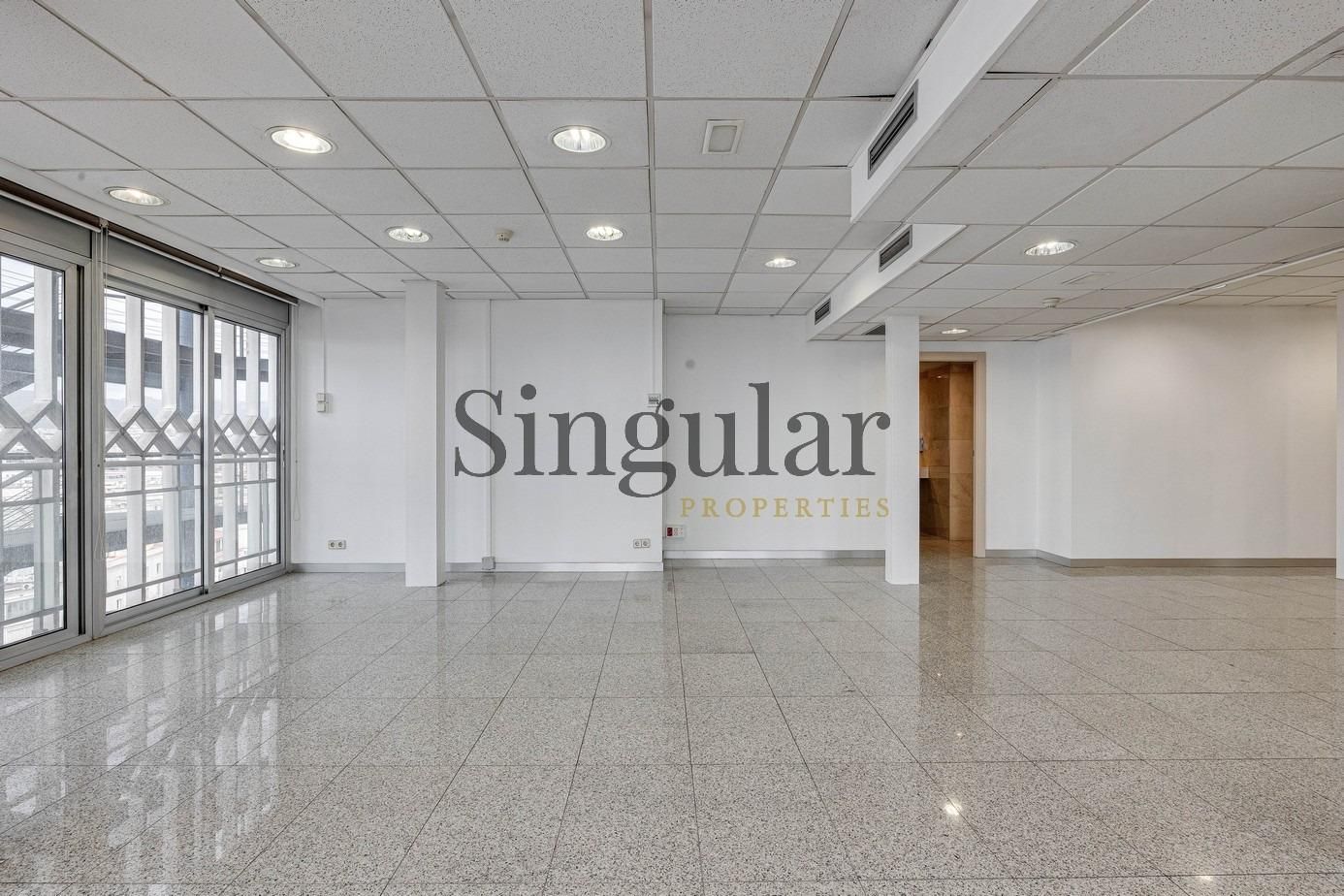 Flat for sale in  Barcelona Capital