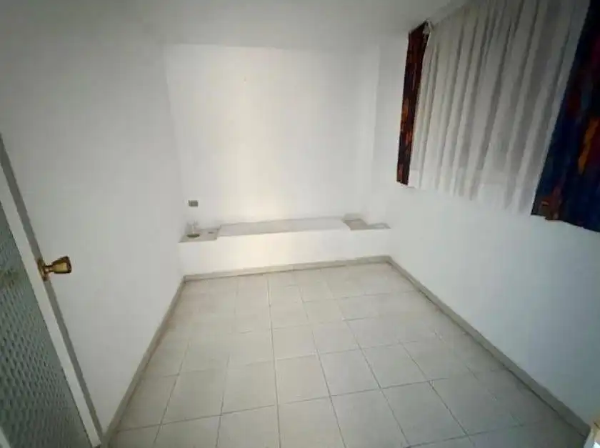 Piso en venta en Castellón de la Plana / Castelló de la Plana con Terraza