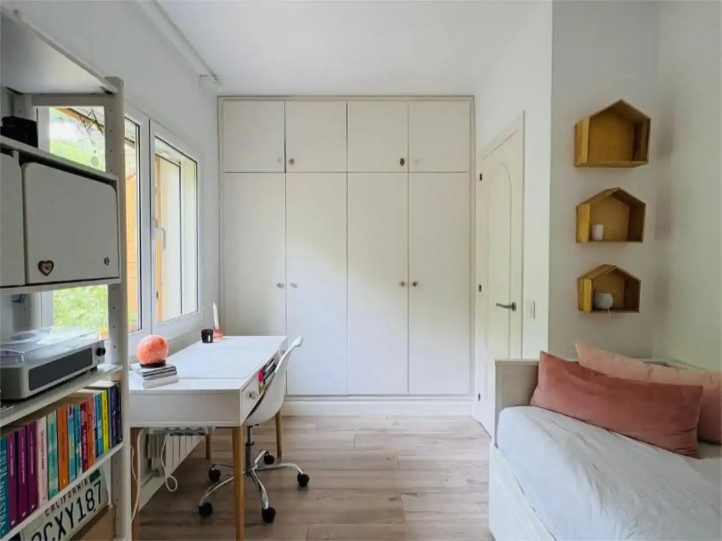 Bedroom of Houses for sale in Argentona  with Air Conditioner and Balcony