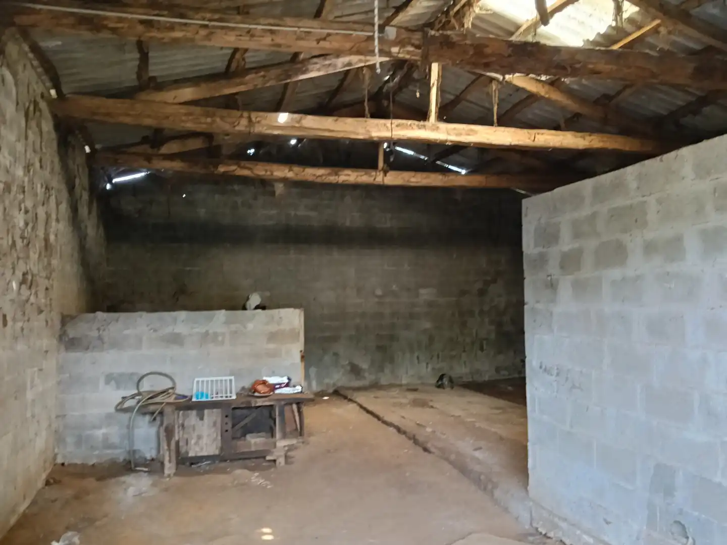 Industrial buildings for sale in Curtis