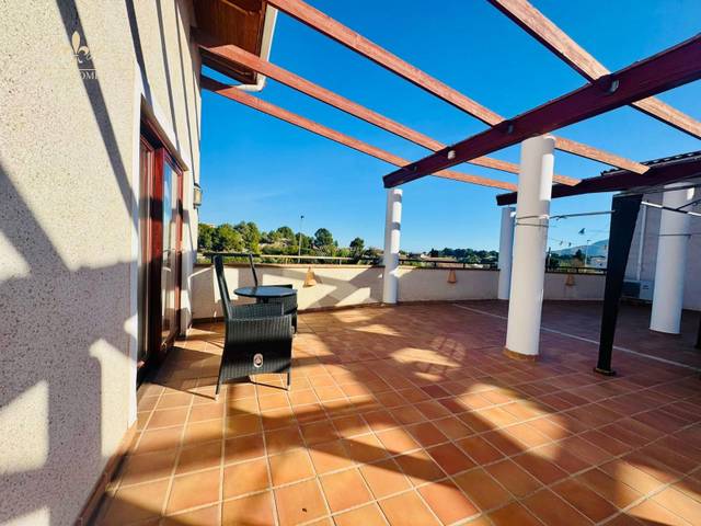 Piso en Alquiler en HELECHO Nº 1 en Pueblo - Urbanizaciones