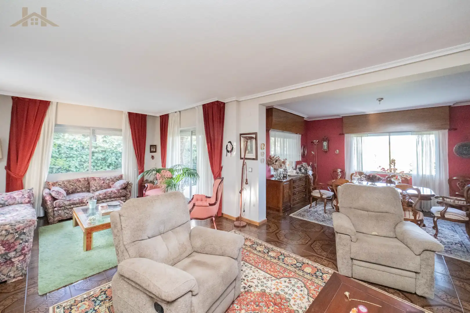 Sala d'estar de Casa o xalet en venda en Boadilla del Monte amb Aire condicionat, Calefacció i Jardí privat