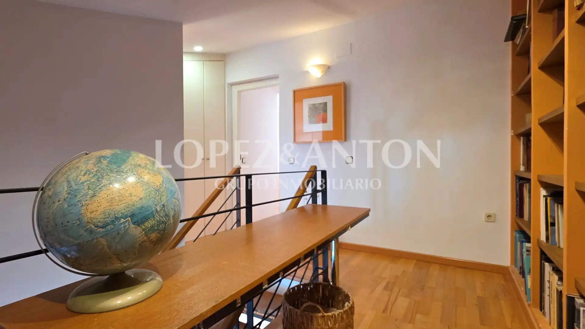 Houses for sale in L'Eliana  with Air Conditioner, Heating and Private garden