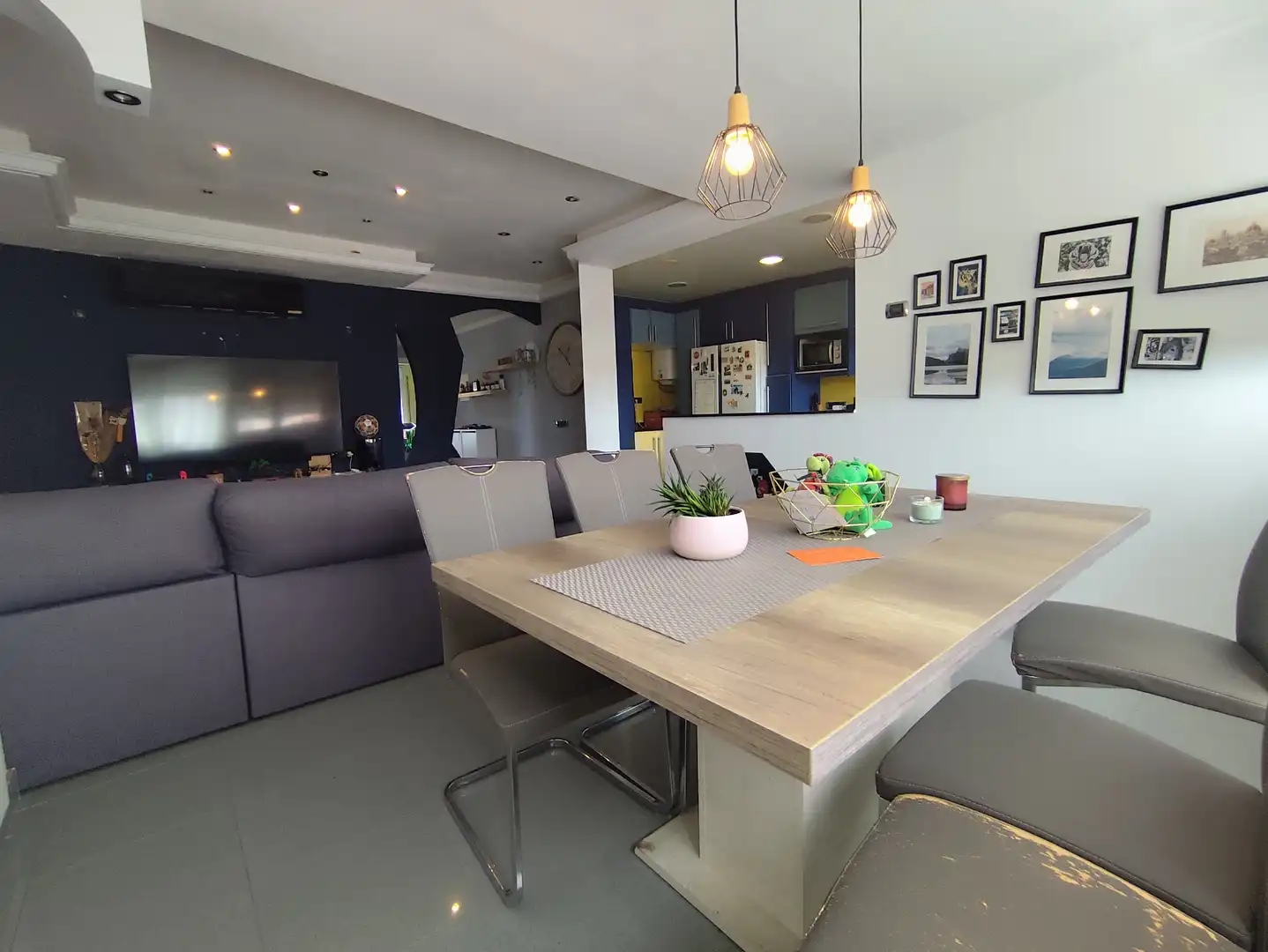Dining room of Flat for sale in Vilanova del Camí  with Air Conditioner, Heating and Oven