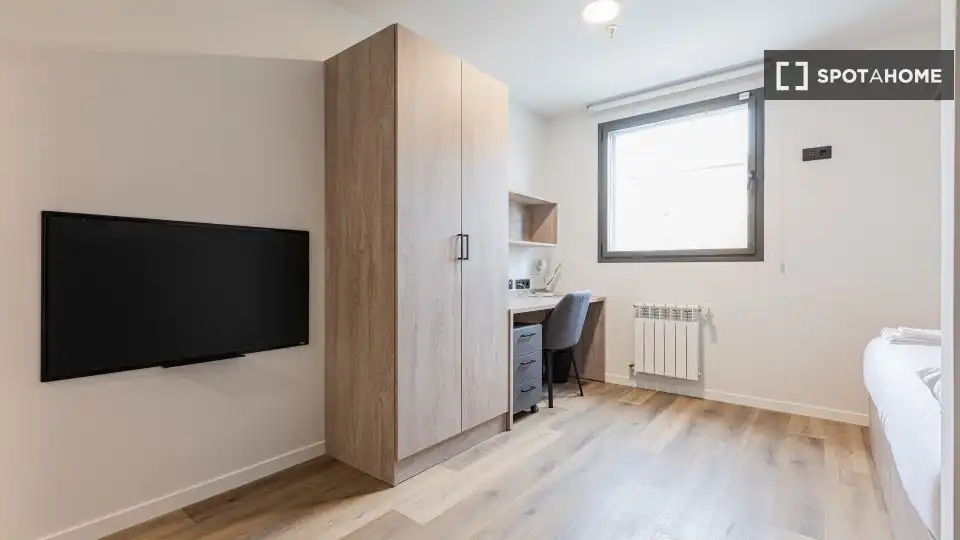 Room in Alisal - San Román