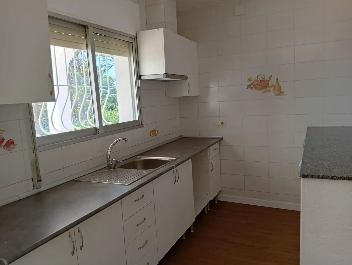 Cuina de Casa o xalet en venda en Alcanar amb Jardí privat