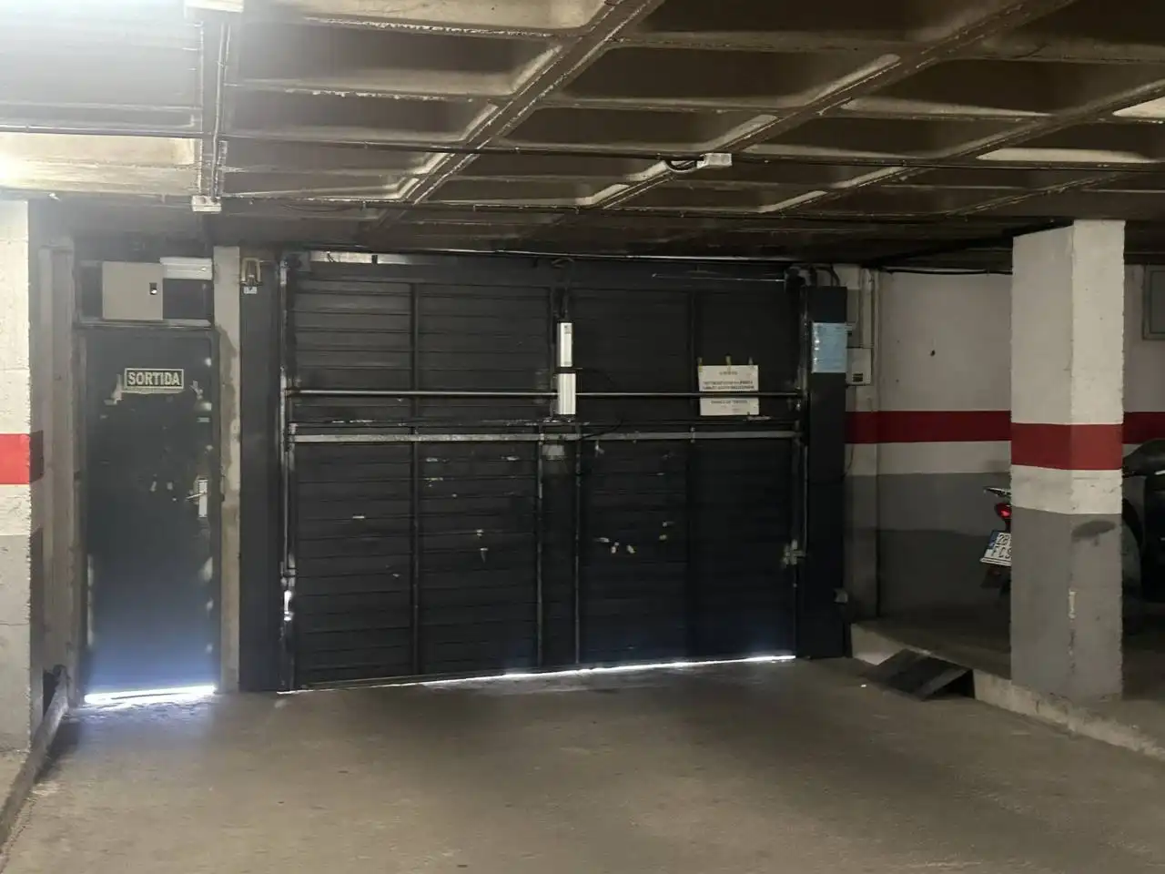 Parking of Garage for rent in Girona