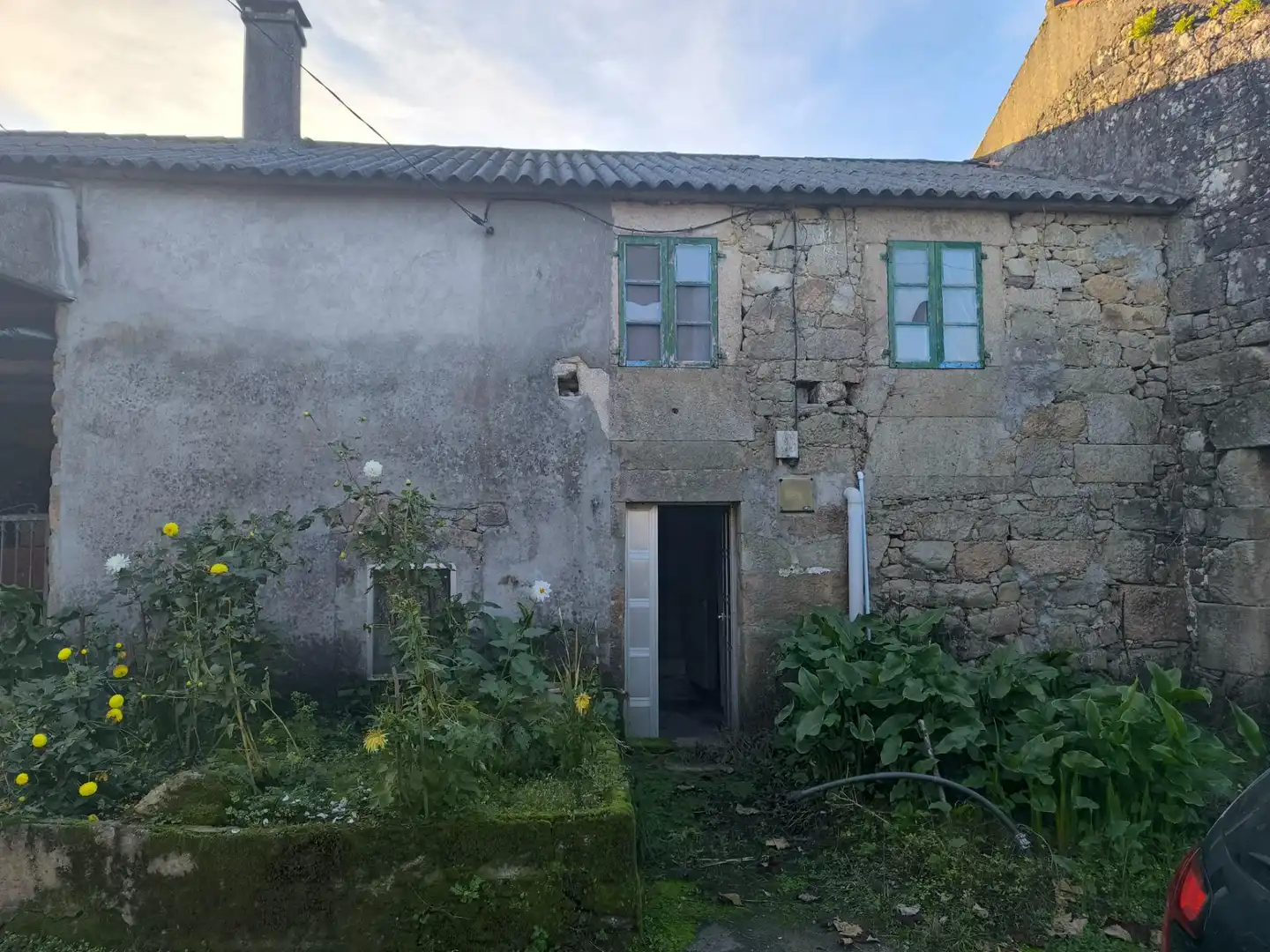 Exterior view of Houses for sale in Brión  with Private garden