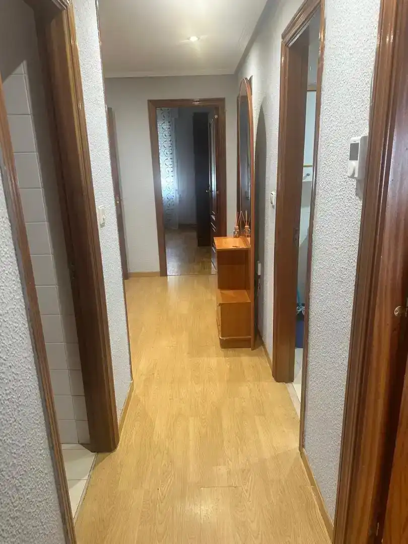 Wohnung zur Miete in La Bañeza  mit Privatgarten und Möbliert