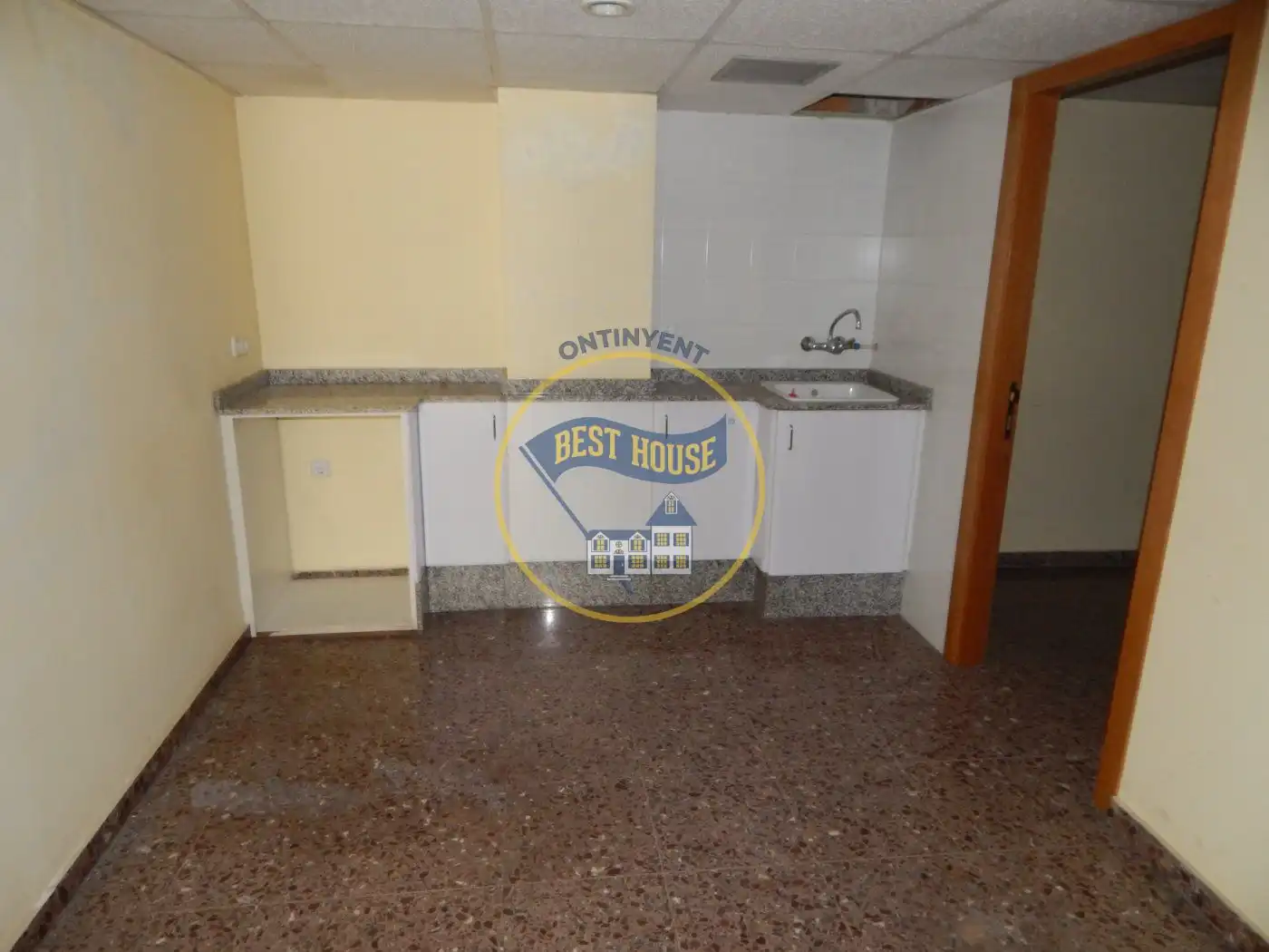 Business premises for sale in Sant Josep - Zona Hospital, imagen 24