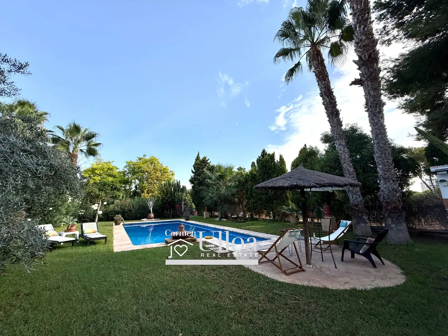 Jardí de Casa o xalet en venda en Alicante / Alacant amb Jardí privat, Terrassa i Traster