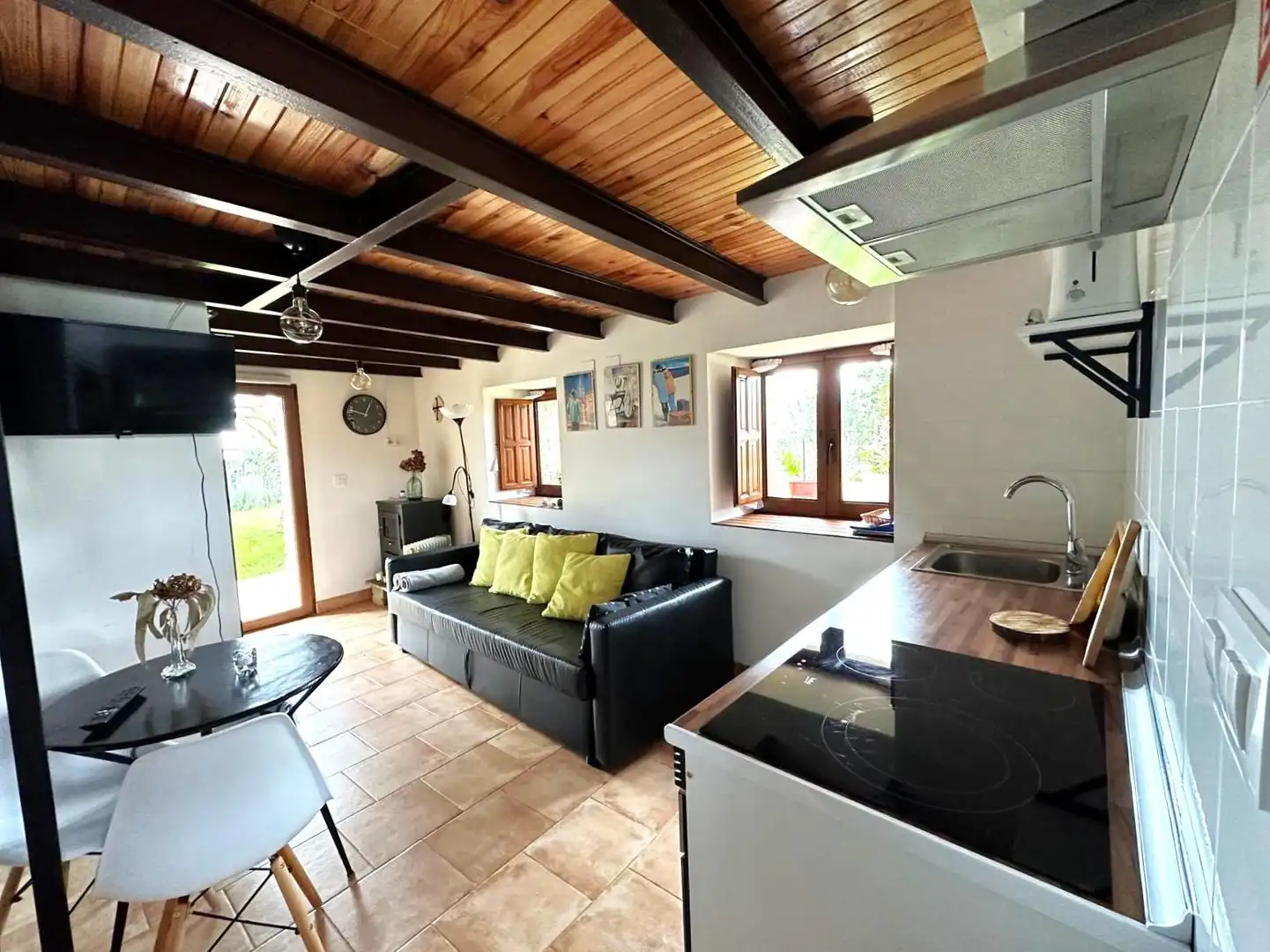 Kitchen of Houses for rent in Oviedo   with Heating, Terrace and Furnished