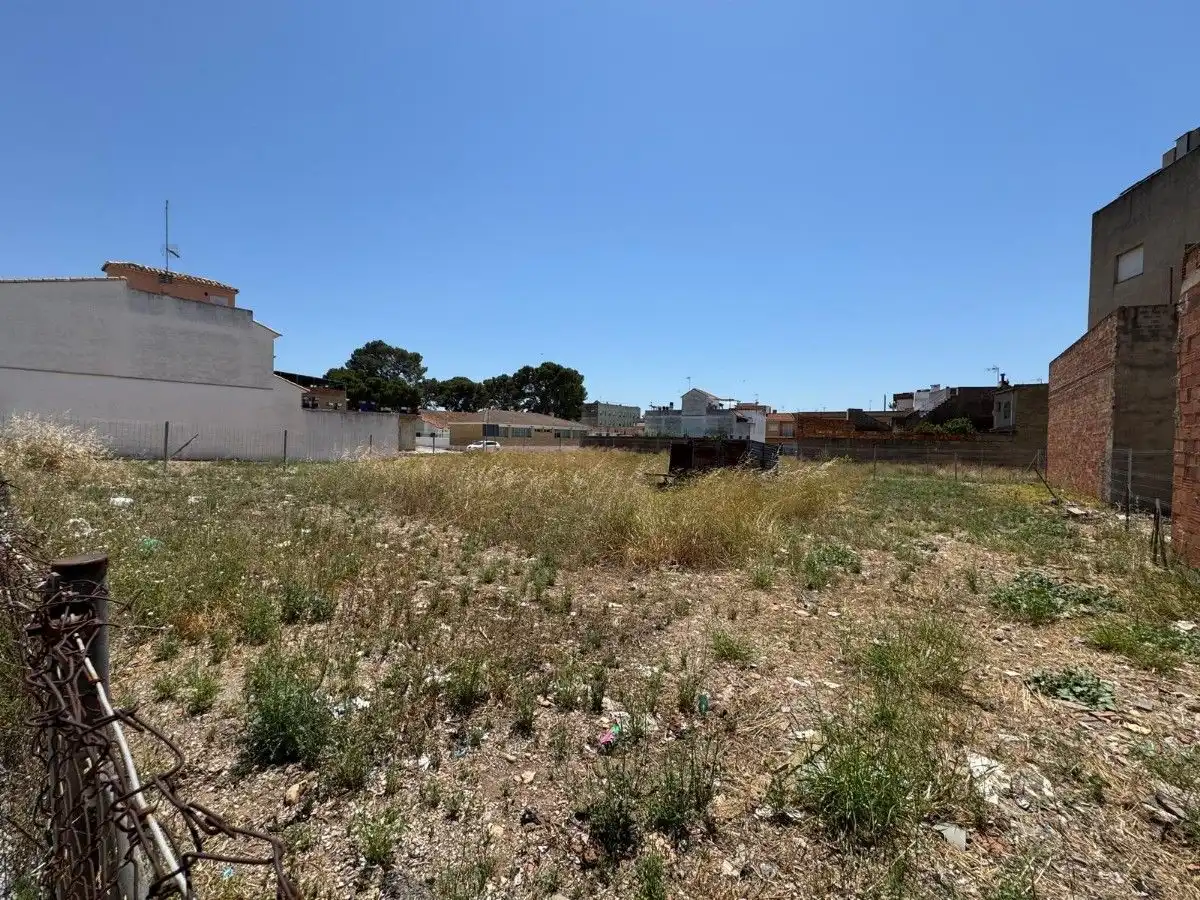 Terrenys i solars en venda a Massalavés