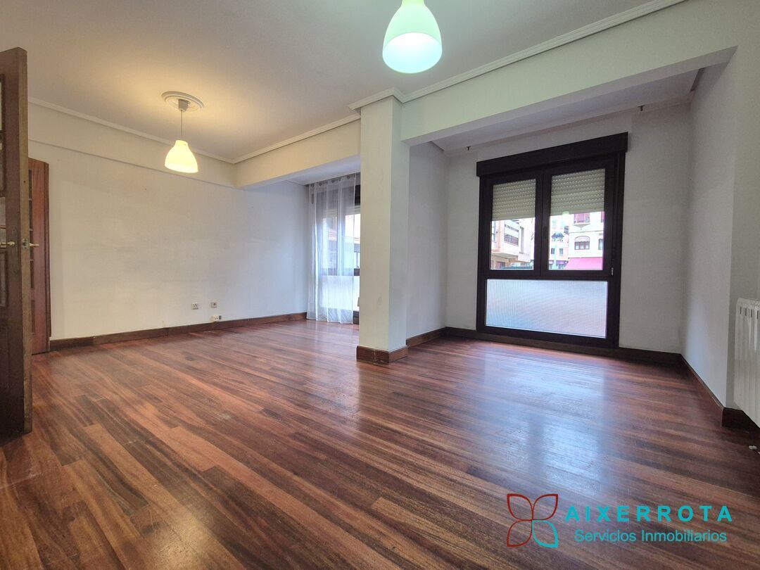 Living room of Flat for sale in Getxo   with Heating