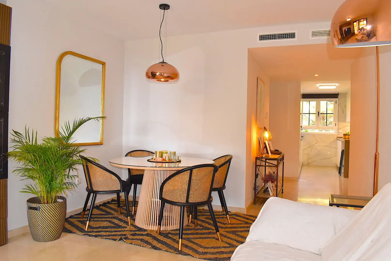 Apartment mit Pool zum Verkauf in Golf Bahía, imagen 11