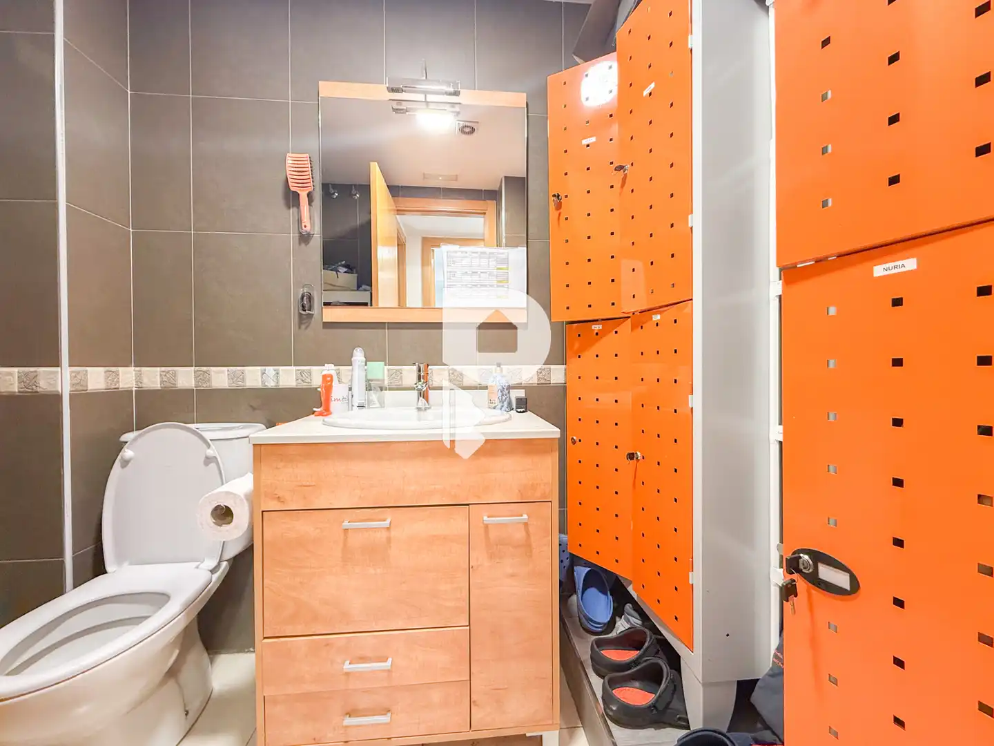 Baño de Apartamento en venta en Cervelló con Aire acondicionado, Calefacción y Parquet