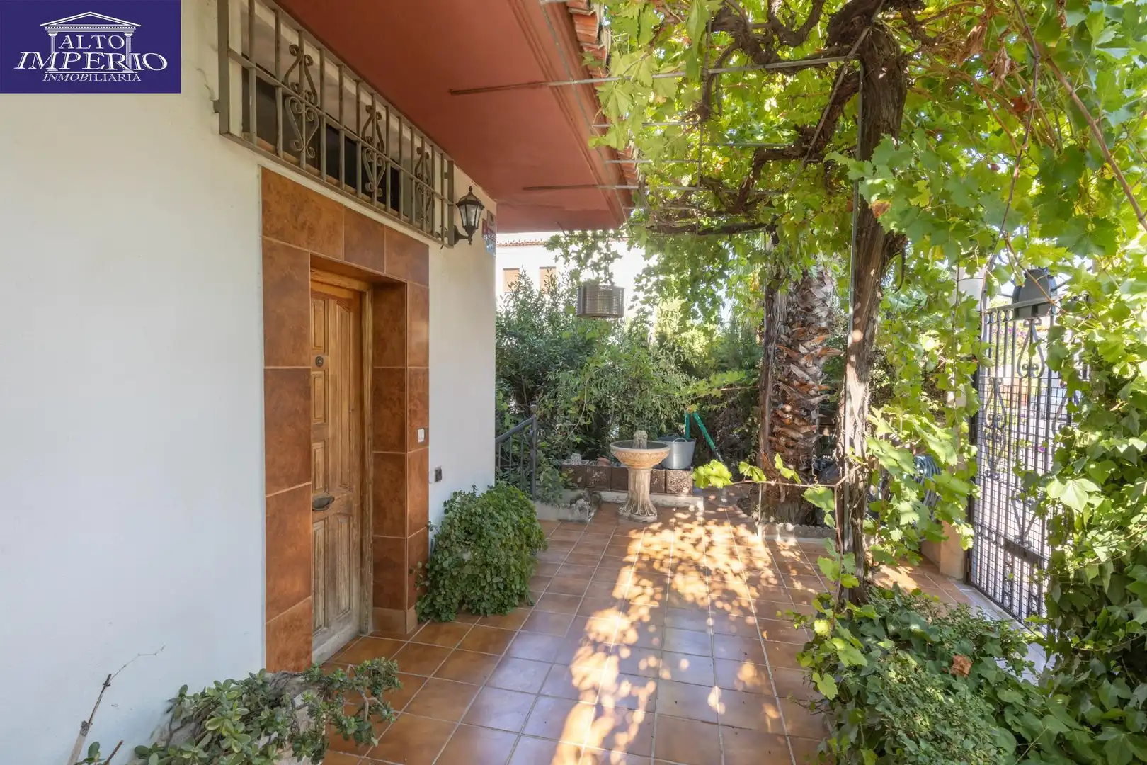 Chalet con terraza en venta en Altos de la Zubia, imagen 16