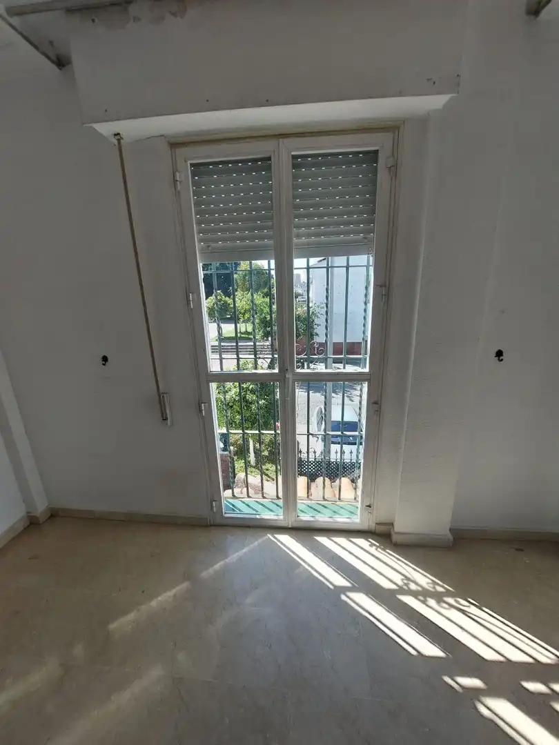 Balcony of Houses for sale in Sevilla  with Air Conditioner, Terrace and Storage room