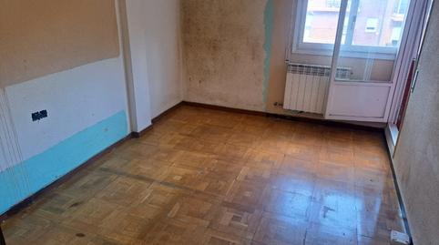 Foto 2 de Pis en venda a Lorenzo Prestamero Kalea, Zaramaga, Araba - Álava