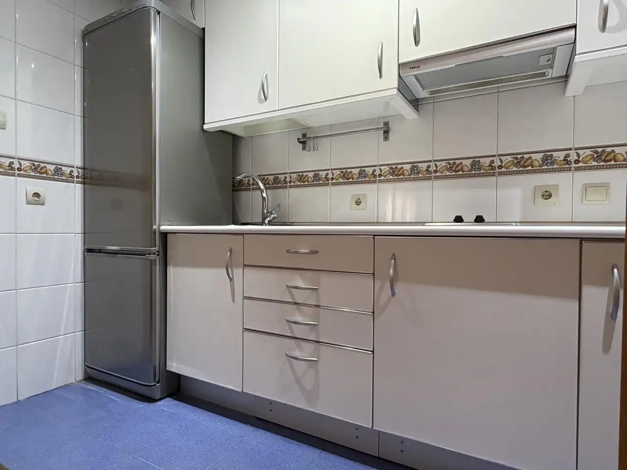 Flat for rent in Calle de los Timbales, Cuatro vientos