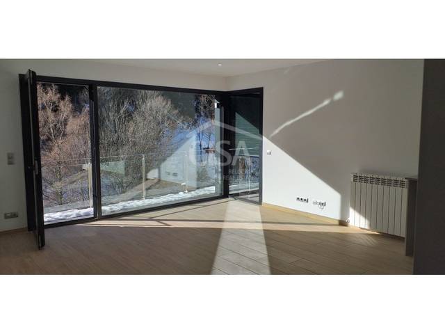 Apartamento en Alquiler en Edifici Prat del Puiol 1-C en Arinsal - Erts