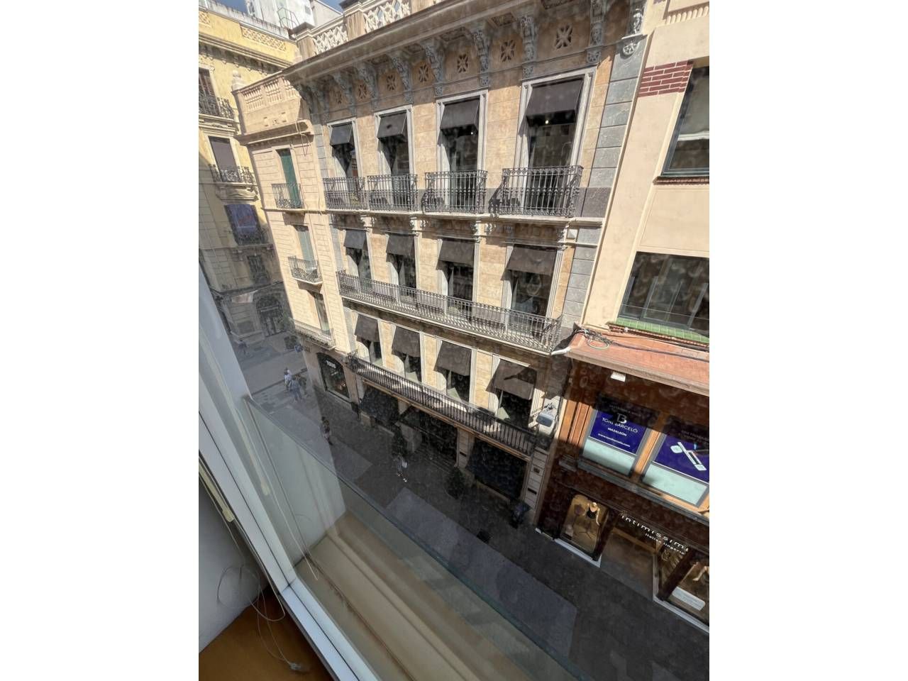 Exterior view of Flat for sale in Reus  with Air Conditioner