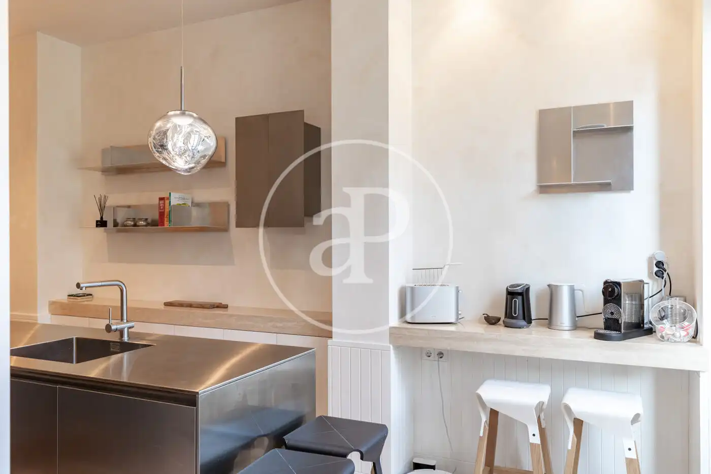 Cocina de Piso en venta en Barcelona con Aire acondicionado, Calefacción y Amueblado
