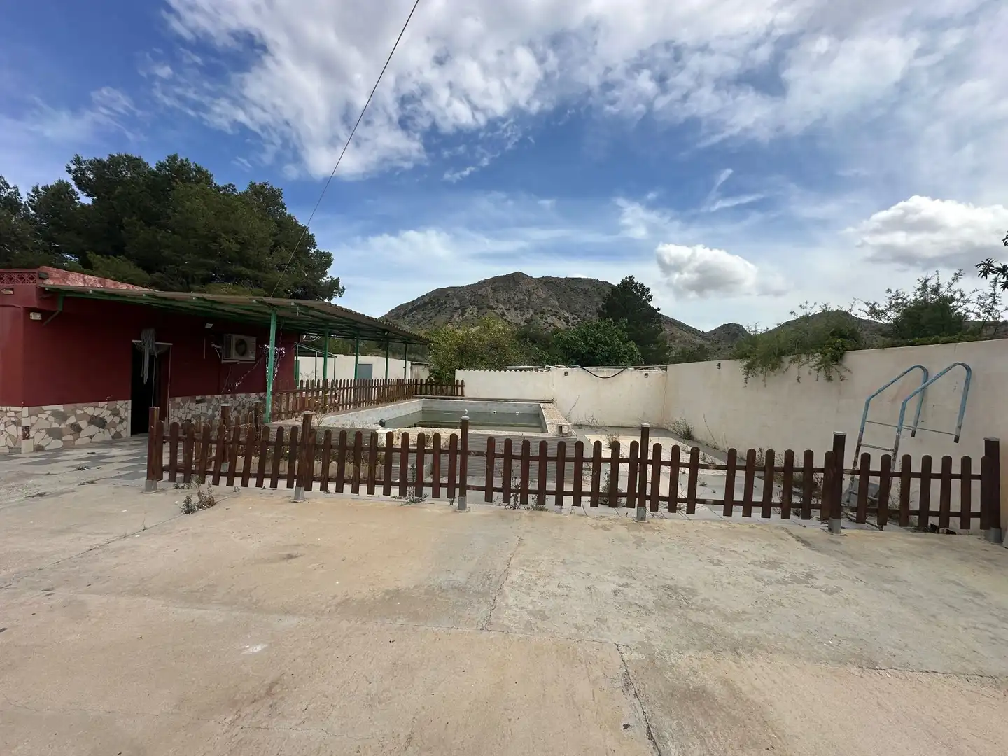 Piscina de Casa o xalet en venda en Alicante / Alacant amb Aire condicionat
