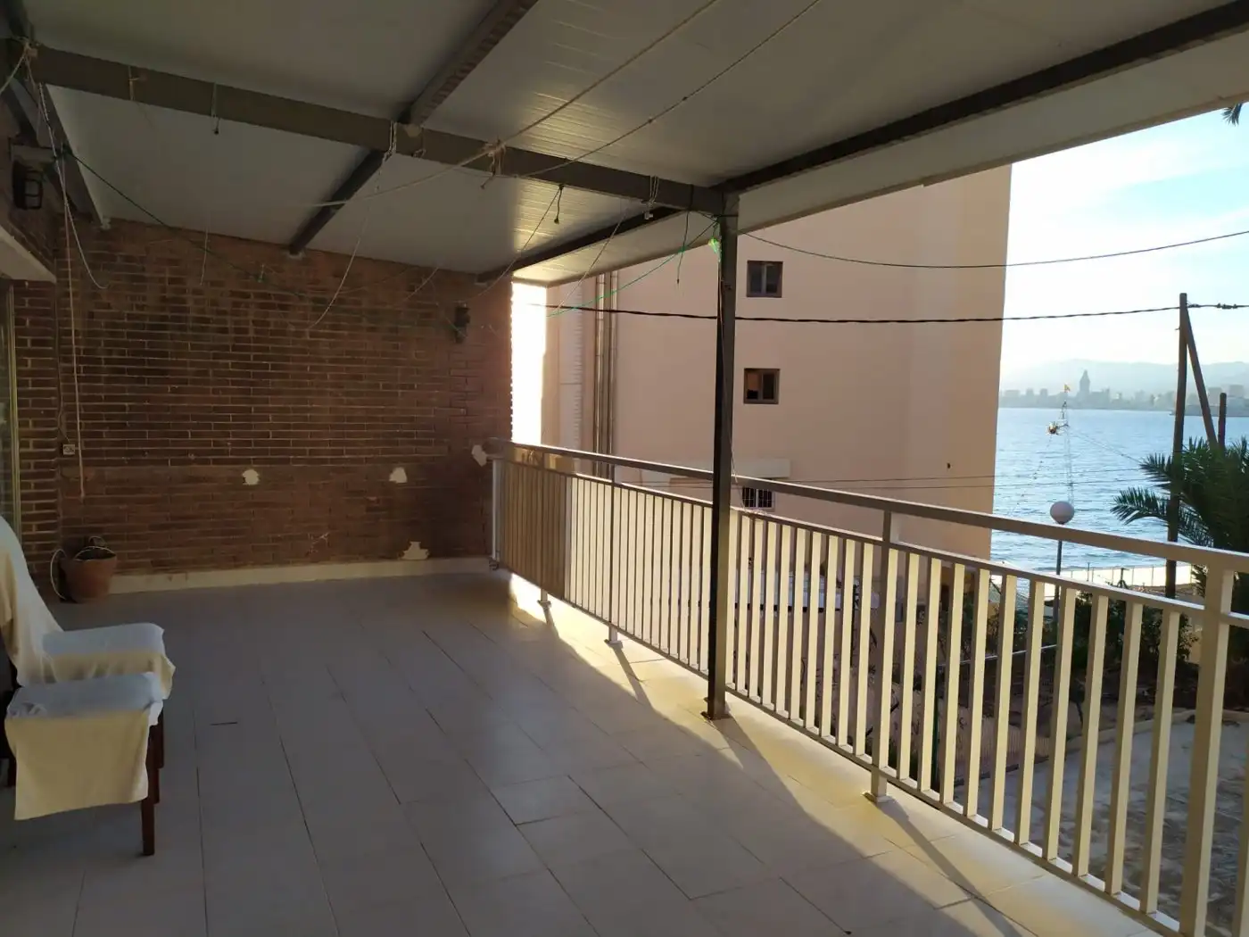 Local comercial en venta en Rincón de Loix