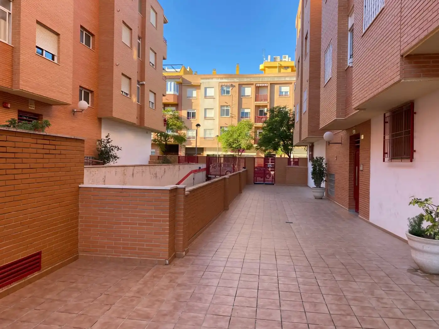 Exterior view of Flat for rent in Murcia  with Air Conditioner, Heating and Furnished