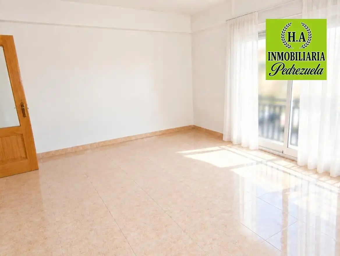 Piso en venta en Pedrezuela, imagen 3
