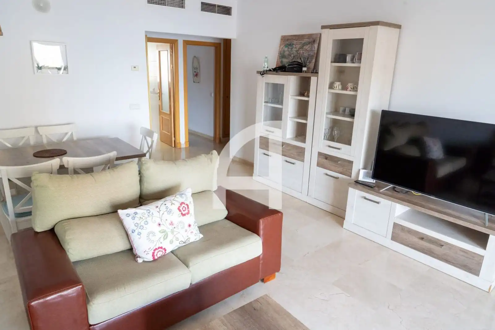 Sala d'estar de Pis en venda en Fuengirola amb Aire condicionat, Calefacció i Terrassa