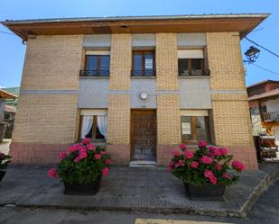 Exterior view of Single-family semi-detached for sale in Aller  with Terrace and Balcony