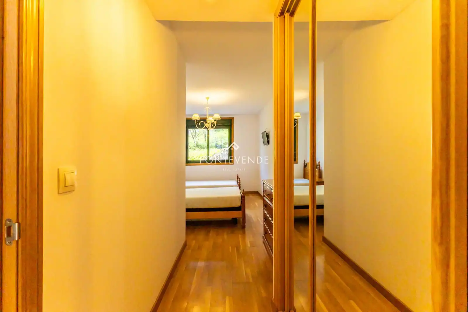 Habitación de Piso en venta en Poio con Terraza y Amueblado