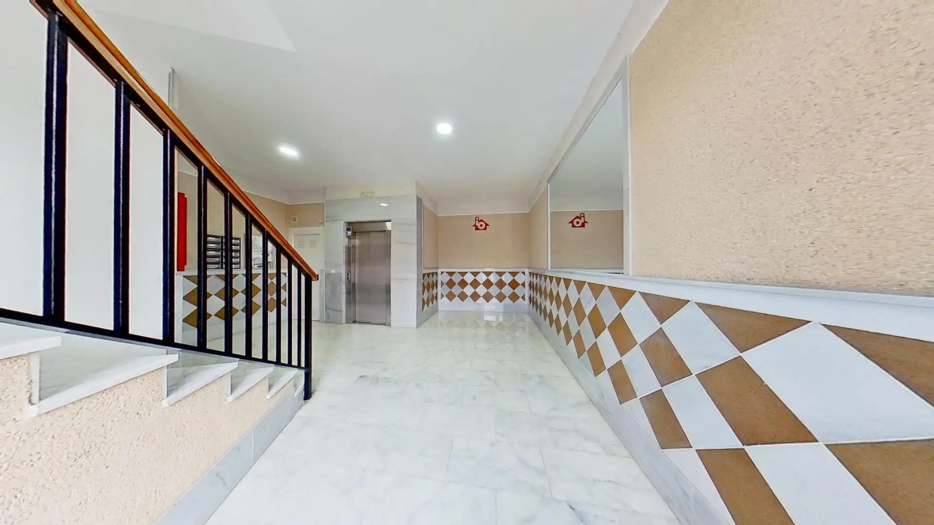 Piso en venta en Motril con Balcón