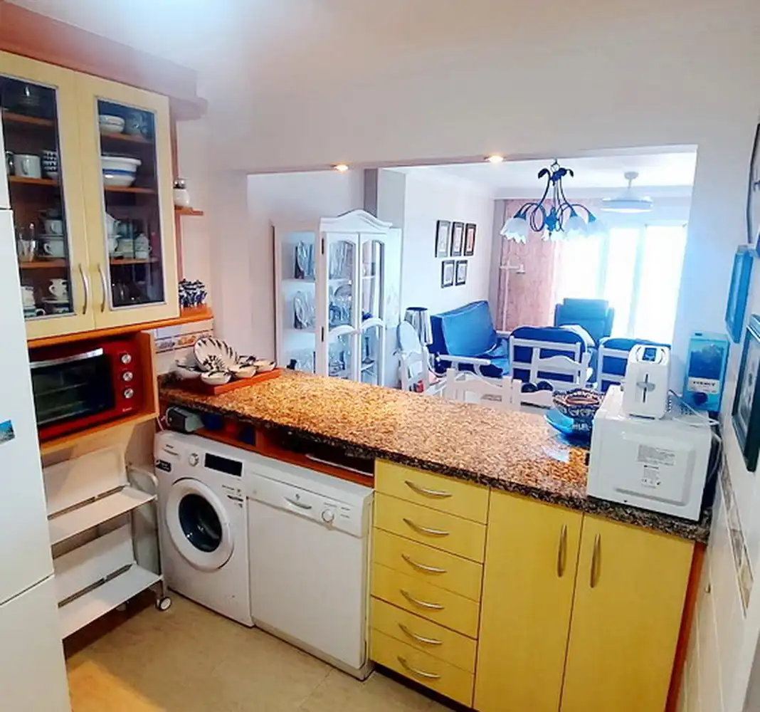 Cocina de Piso de alquiler en Almuñécar con Amueblado