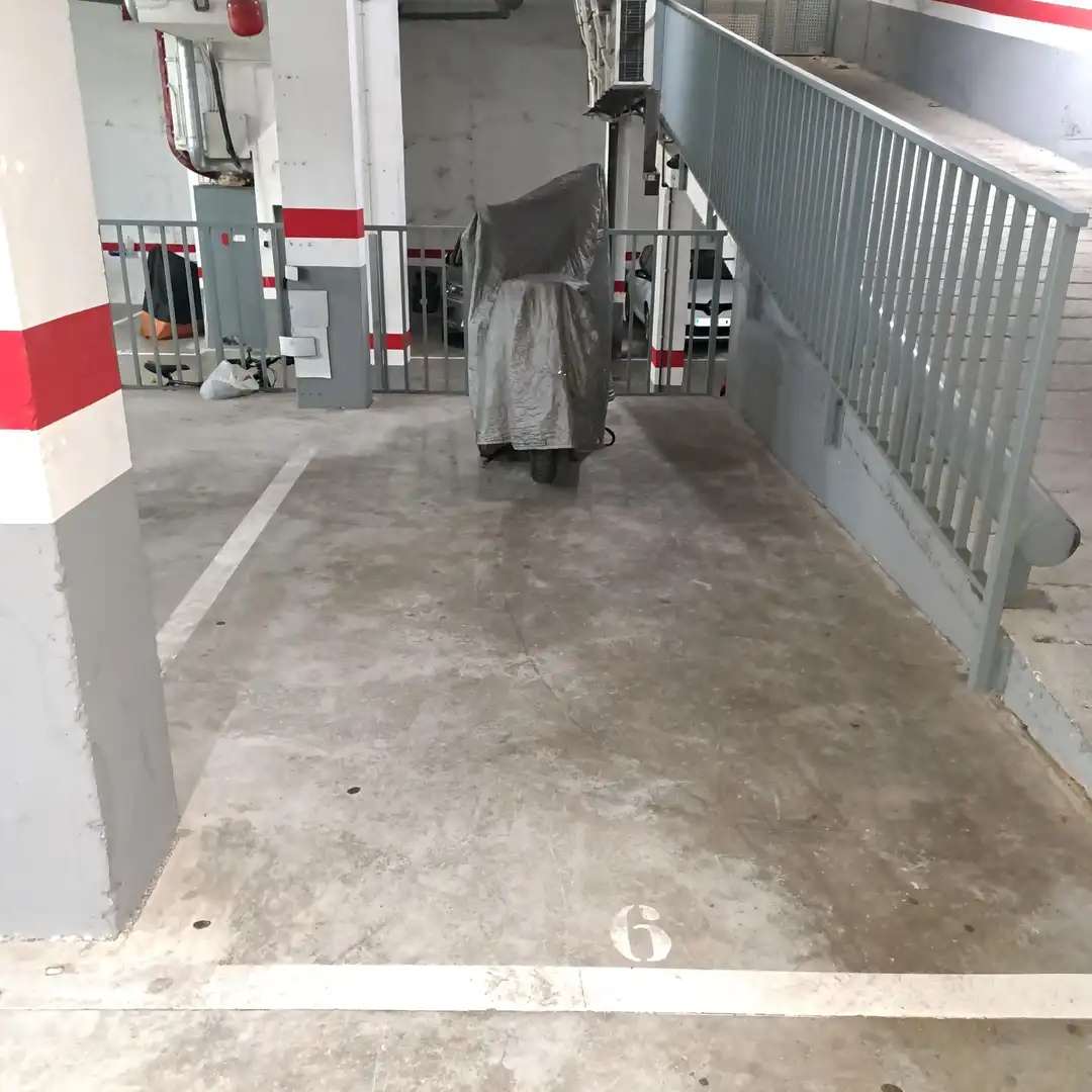 Individuel à vendre à Francesc Macià 45