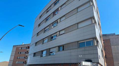 Foto 2 de Piso en venta en Carrer Ďatenes, 24, Roc Blanc, Barcelona