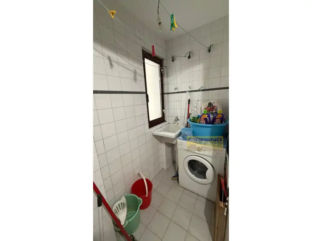Bathroom of Flat for sale in Sarria