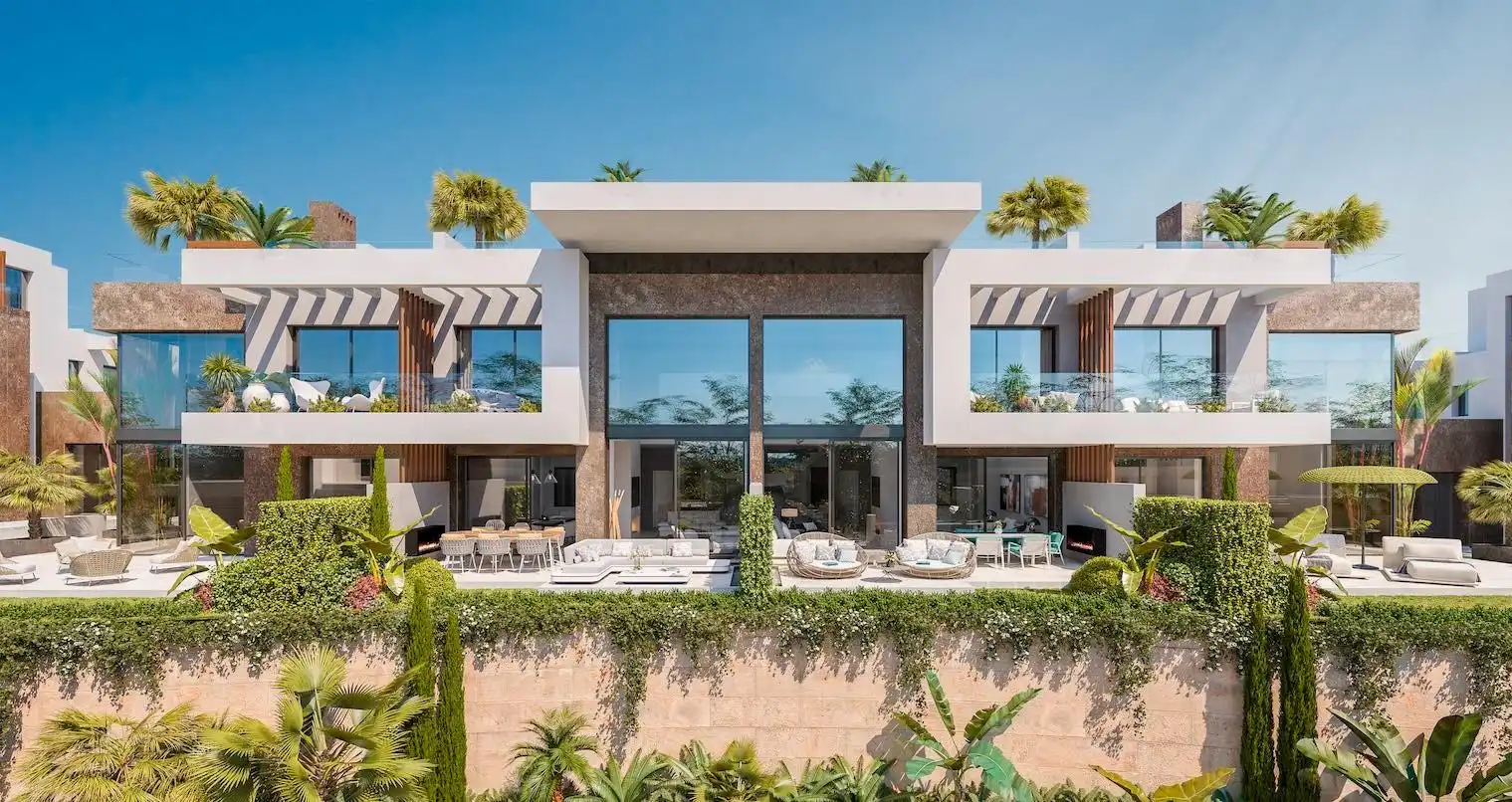 Adosado con piscina en venta en Río Real - Los Monteros, imagen 3