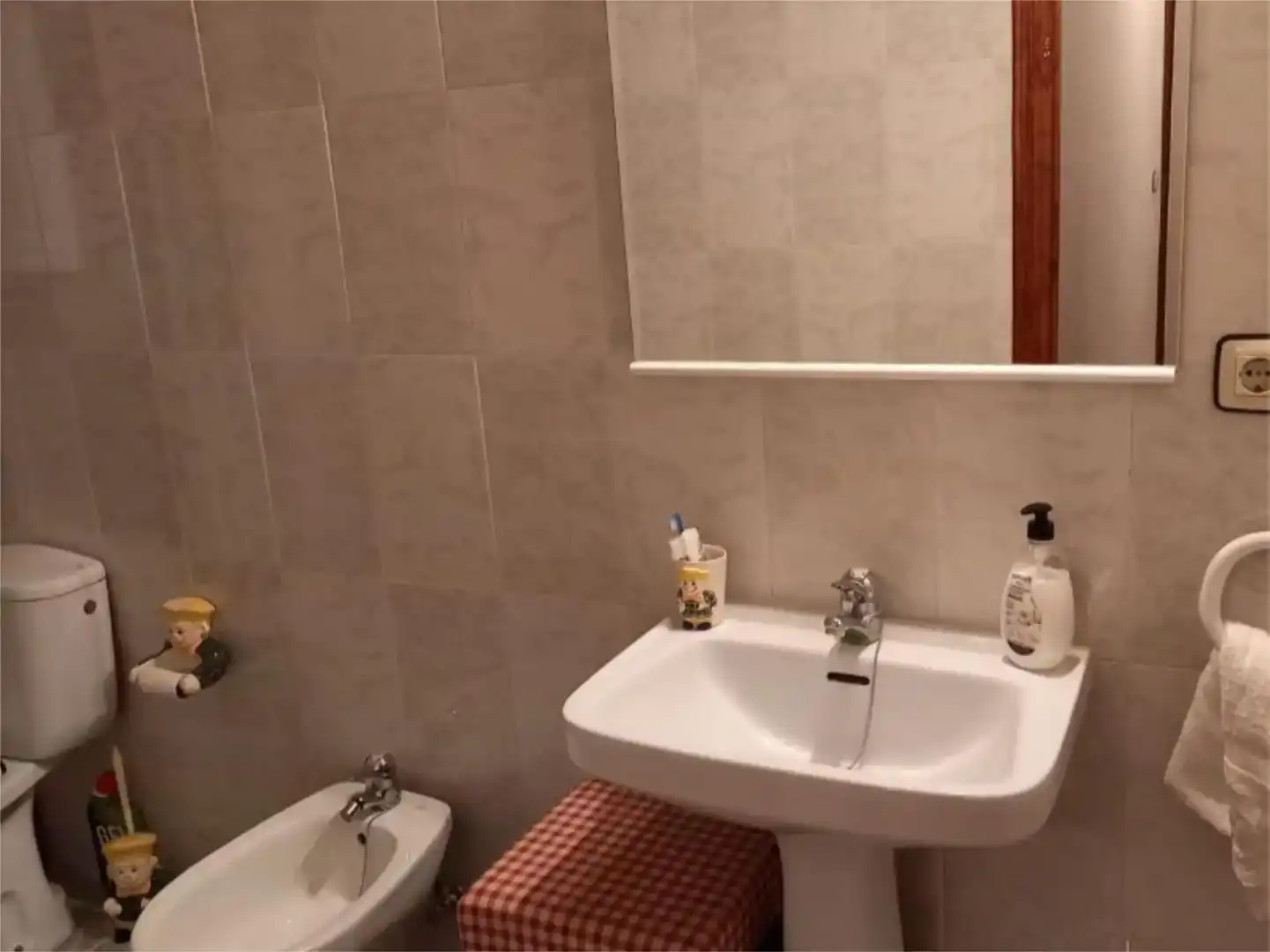 Baño de Casa adosada en venta en Aldea del Rey con Aire acondicionado, Amueblado y Balcón