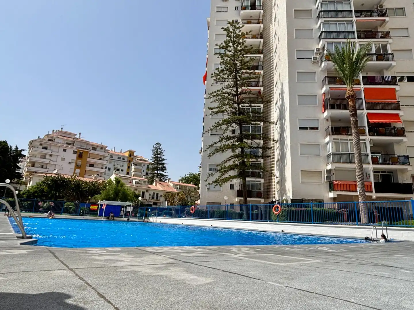 Swimming pool of Apartments for sale in Fuengirola  with Air Conditioner, Heating and Private garden