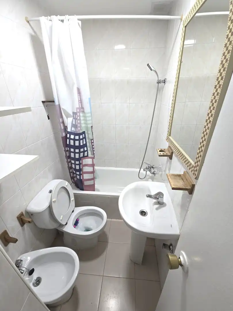 Badezimmer von Wohnungen zur Miete in Casco Antiguo