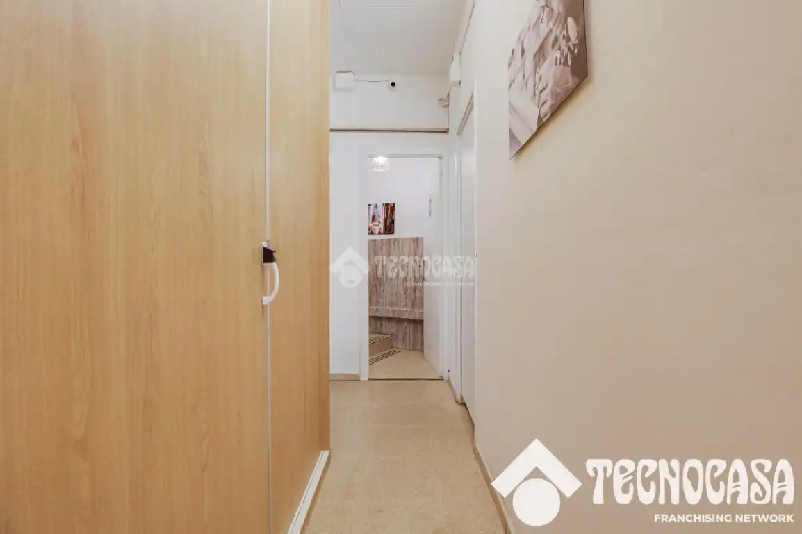 Business premises for sale in Sant Vicenç Dels Horts, imagen 25