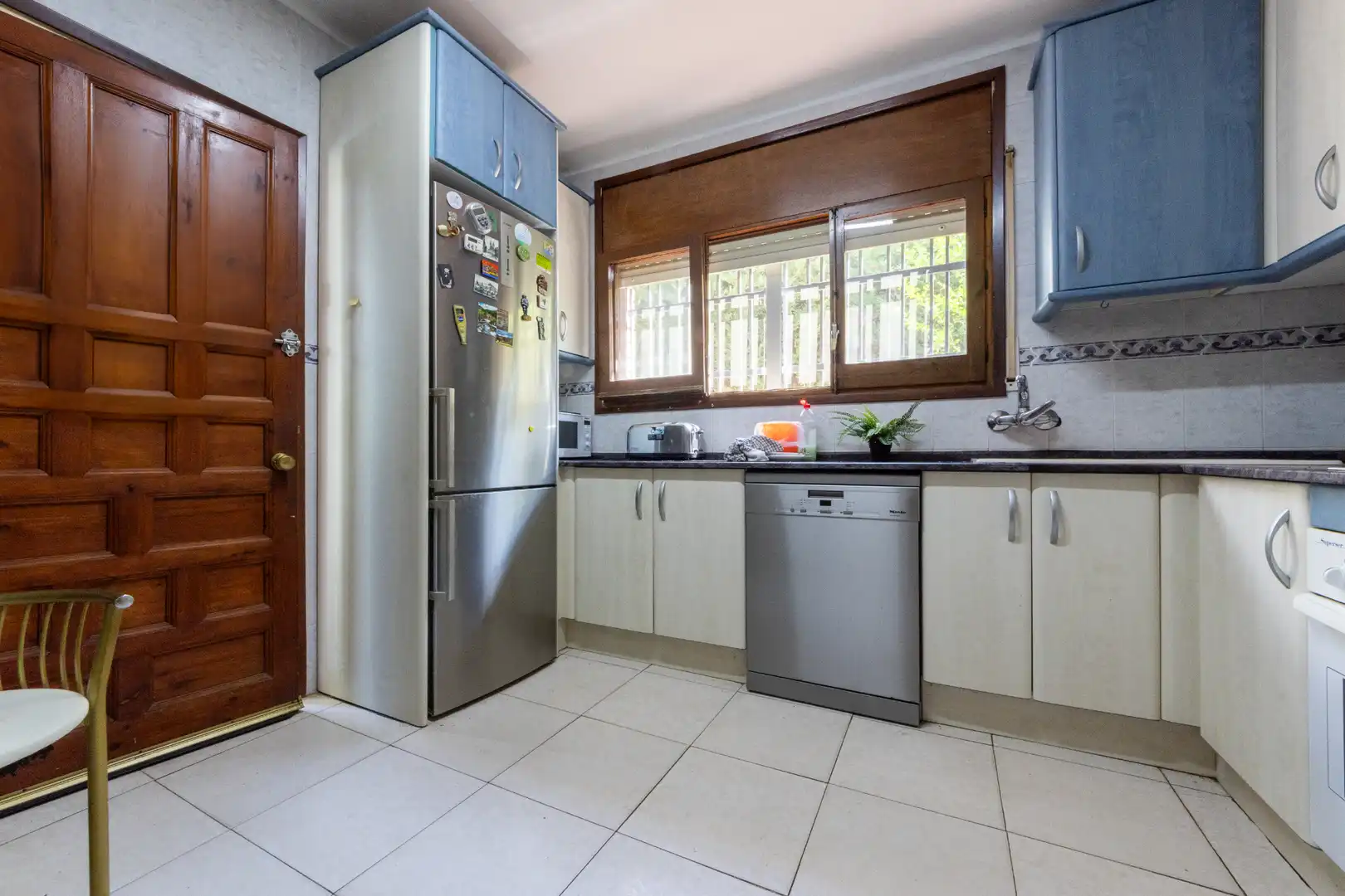 Cocina de Casa o chalet en venta en Salou con Aire acondicionado, Calefacción y Jardín privado