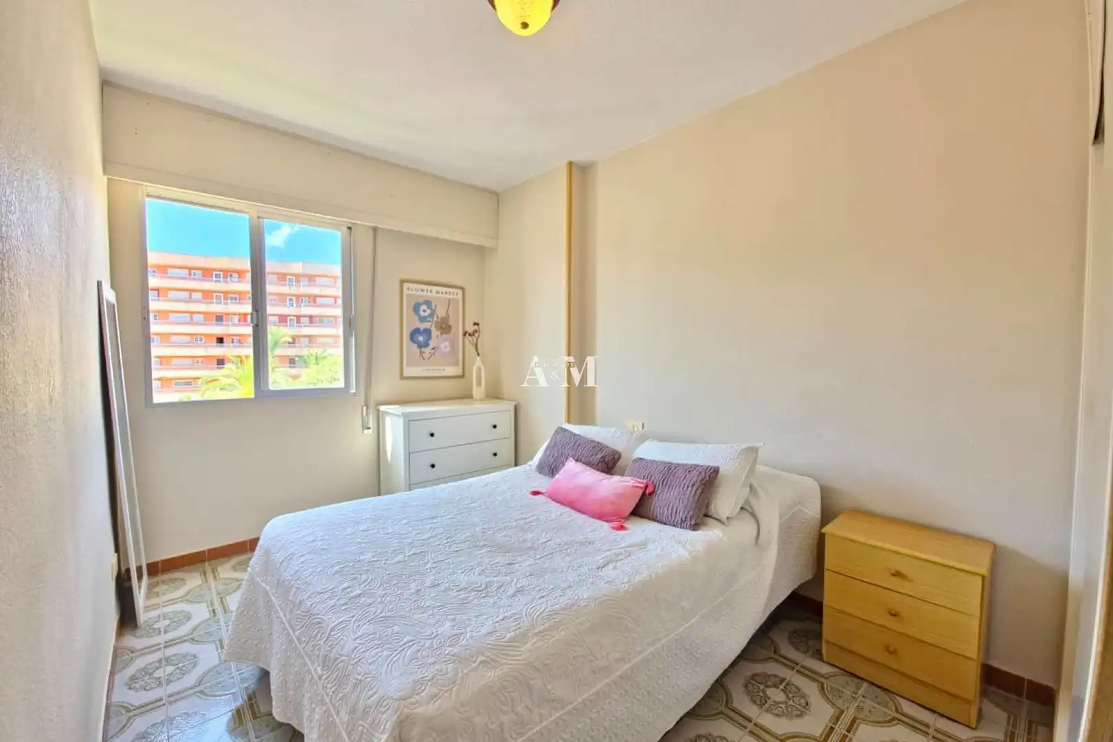 Schlafzimmer von Wohnung zur Miete in Torrevieja mit Heizung, Terrasse und Schwimmbad