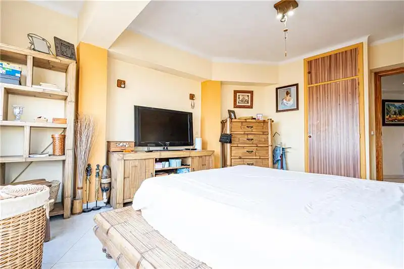 Flat with terrace for sale in Carrer de la Pursiana 45, imagen 10