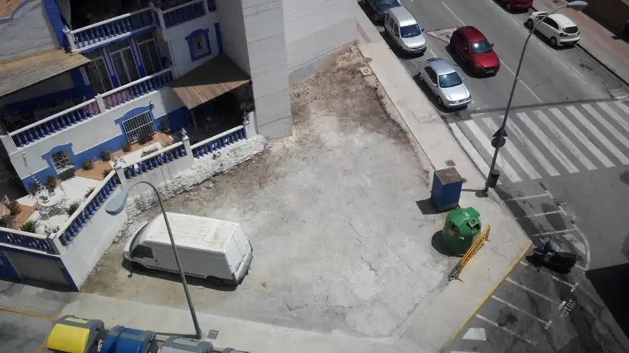 Terrenys i solars en venda a Zona Pueblo, imagen 2